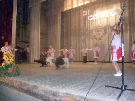 Обласний фестиваль хореографічного мистецтва сільських танцювальних колективів "Бурштинове намисто"