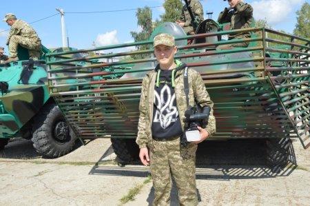 Посвята у члени військово-патріотичного об'єднання "Захисник України"
