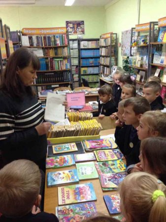 Всеукраїнський місячник  шкільних бібліотек  «Шкільна бібліотека – за здоровий спосіб життя»