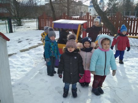 Проведення зимових прогулянок у дошкільних групах "Вулик"